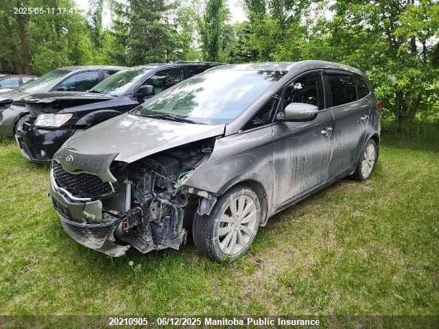 KNAHU8A33E7010533 KIA Rondo Ex