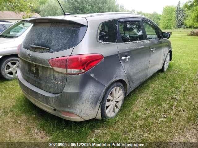 KNAHU8A33E7010533 KIA Rondo Ex