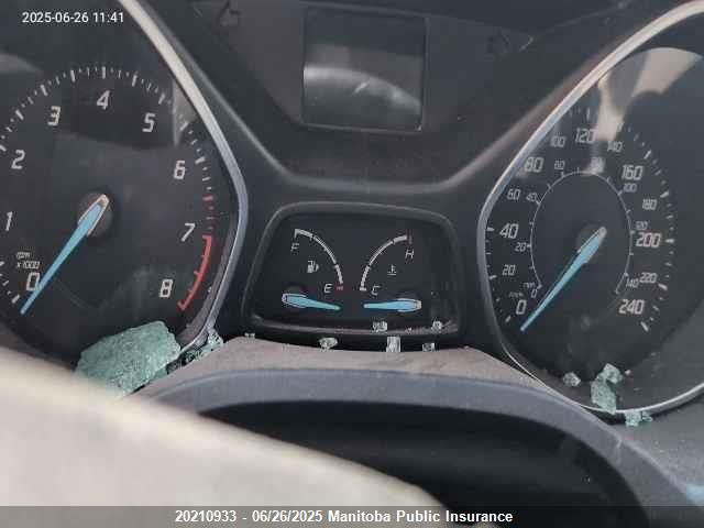 1FMCU9GX8EUD34541 Ford Escape