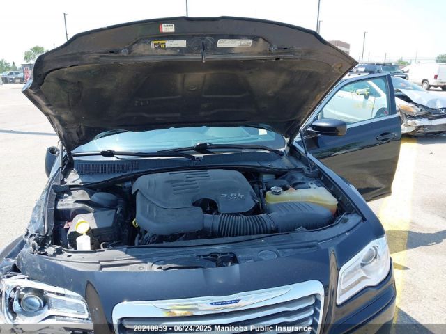 2C3CCARG3EH292938 Chrysler 300