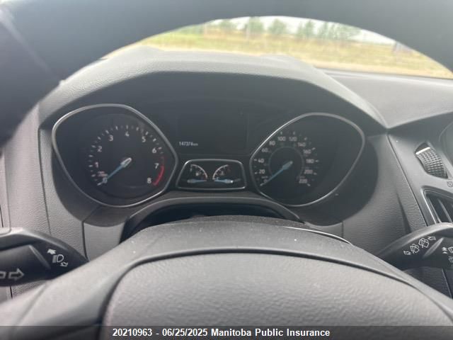 1FADP3K25FL290634 Ford 2015