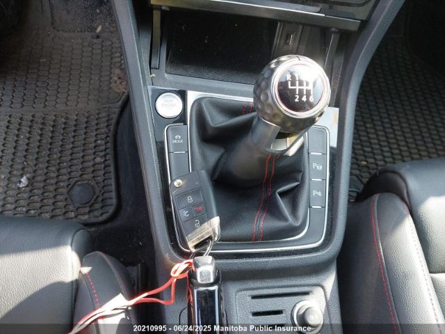 3VW5T7AU4KM022281 Volkswagen 2019