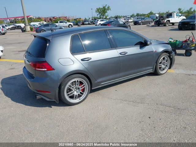 3VW5T7AU4KM022281 Volkswagen 2019