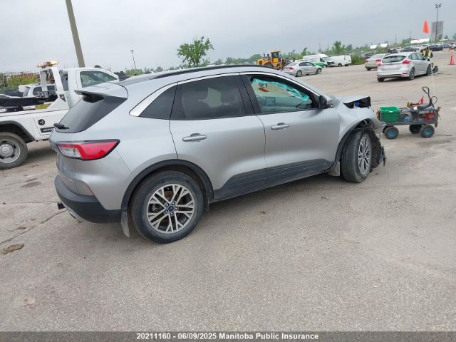 1FMCU9H92NUB03781 Ford Escape Sel 2.0t