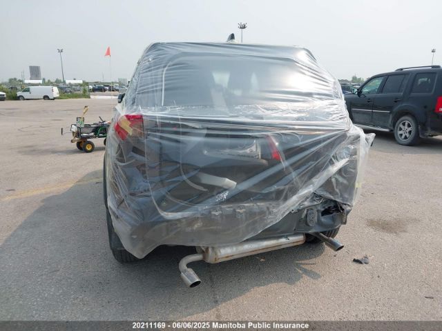 2T3B1RFVXRC481849 Toyota RAV4 LE