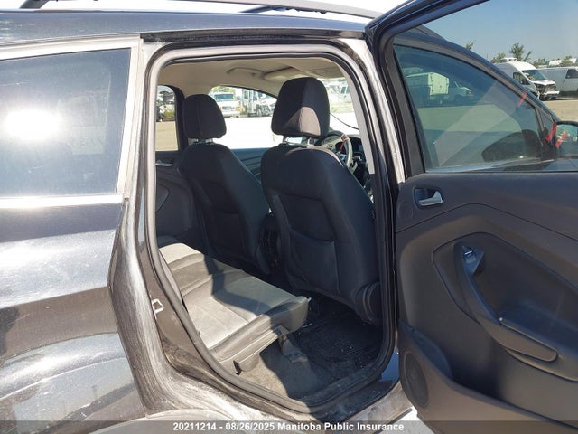 1FMCU9GXXFUC17139 Ford Escape