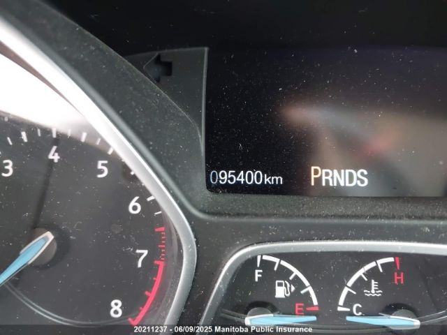 1FADP3K23FL331892 Ford FOCUS SE