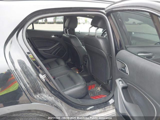 WDCTG4GB0KJ572359 Mercedes Benz Gla250