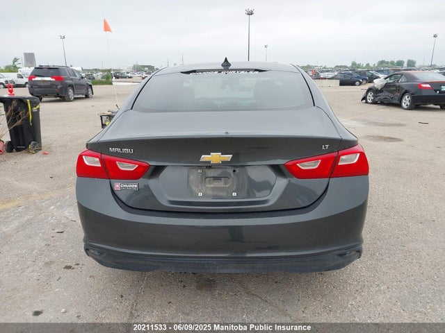 1G1ZE5STXHF256466 Chevrolet MALIBU LT
