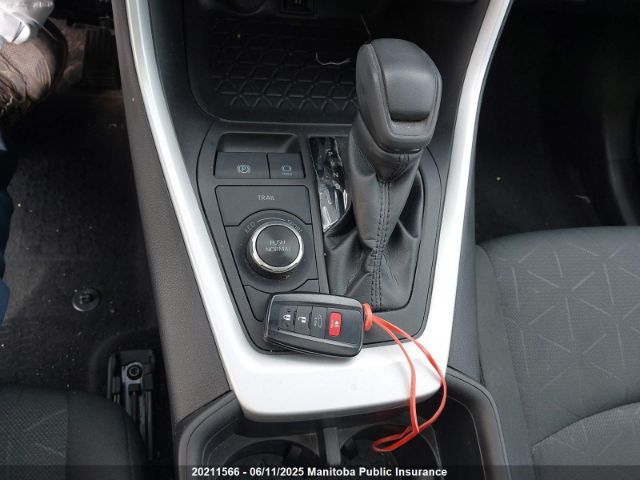 2T3RWRFV2NW150000 Toyota Rav4 Xle Hybrid
