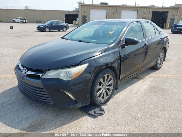 4T1BF1FK5FU897464 Toyota CAMRY XLE
