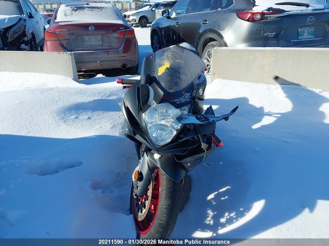 Suzuki GSX-R600 2017 JS1GN7FA8H2100494 Image 5