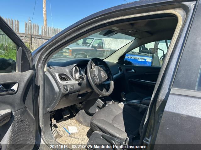 Dodge 2015 2015 3C4PDCAB0FT535152 Image 5