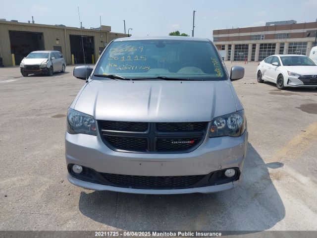 2C4RDGEG3JR313884 Dodge Grand Caravan Gt