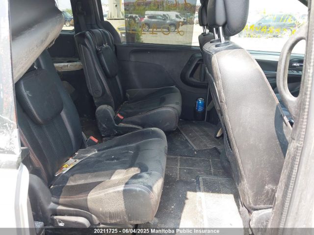 2C4RDGEG3JR313884 Dodge Grand Caravan Gt