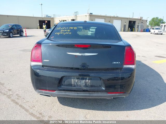 2C3CCAGG9GH213245 Chrysler 300