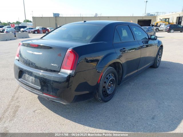 2C3CCAGG9GH213245 Chrysler 300