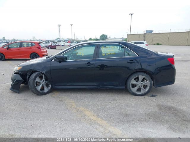 4T1BF1FK0EU308500 Toyota CAMRY SE