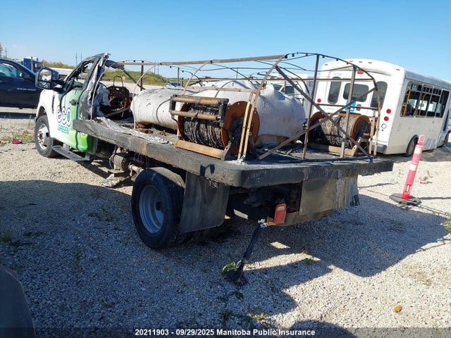 1FDRF3G66KEC01100 Ford F-350