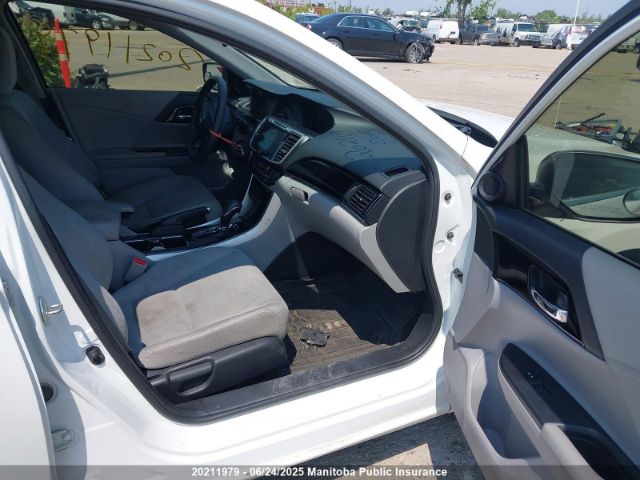 1HGCR2F36HA806173 Honda k24w1