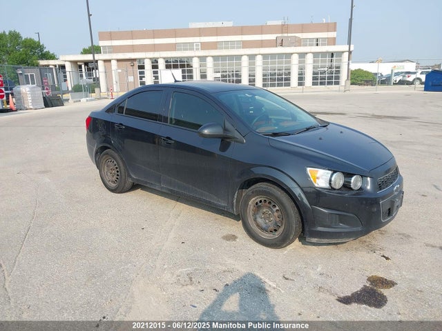 1G1JC5EH0E4164400 Chevrolet SONIC LT