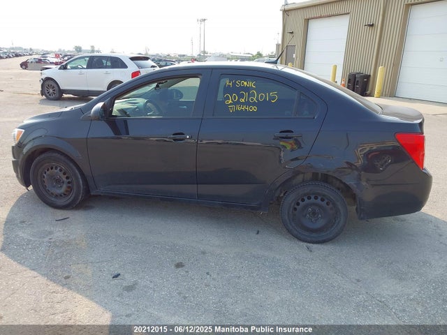 1G1JC5EH0E4164400 Chevrolet SONIC LT