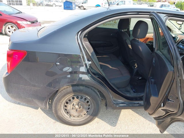 1G1JC5EH0E4164400 Chevrolet SONIC LT