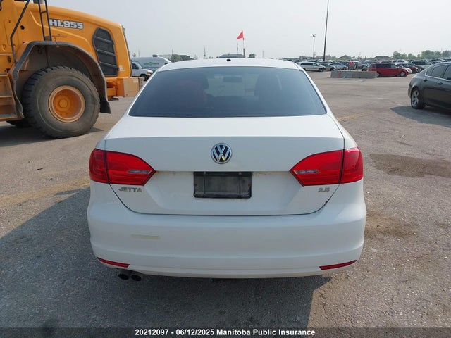 Продаж на аукціоні авто 2011 Volkswagen Jetta 2.5, vin: 3VWDX7AJ1BM374045, номер лоту: 20212097