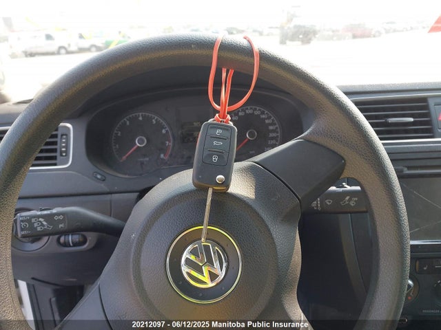 Продаж на аукціоні авто 2011 Volkswagen Jetta 2.5, vin: 3VWDX7AJ1BM374045, номер лоту: 20212097