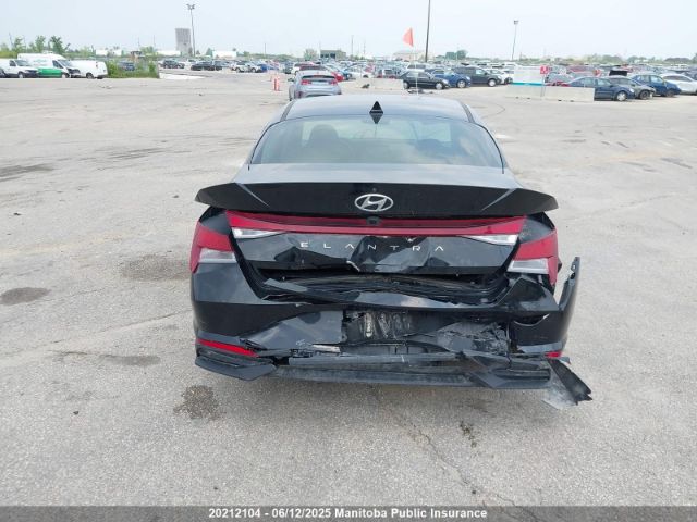 KMHLM4AG0NU215572 Hyundai Elantra Preferred