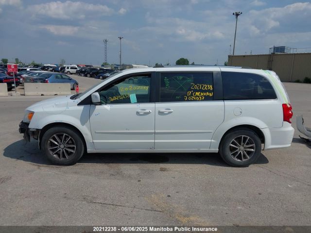 2C4RDGBGXHR624033 Dodge Grand Caravan Sxt