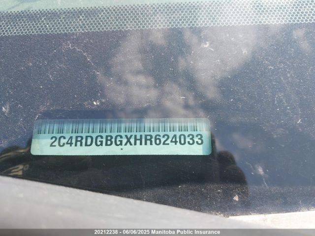 2C4RDGBGXHR624033 Dodge Grand Caravan Sxt