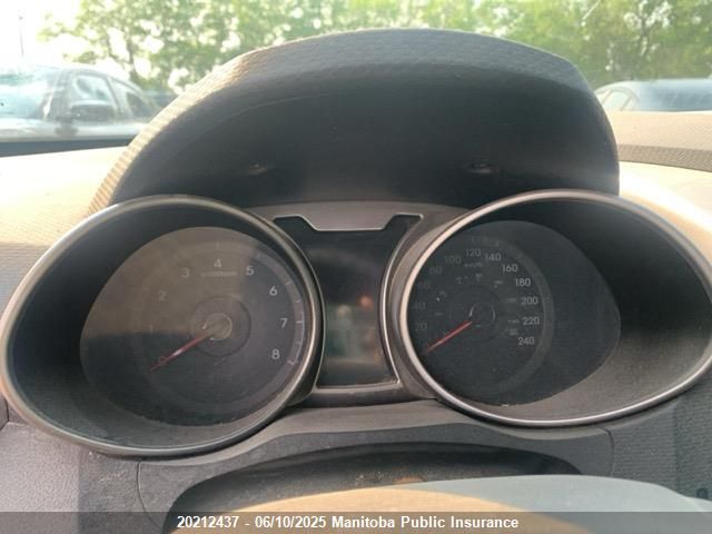 KMHTC6AD5GU265553 Hyundai Veloster