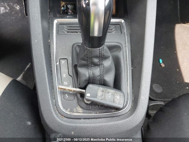 3VW267AJ1GM365413 Volkswagen Jetta 1.4 Tsi