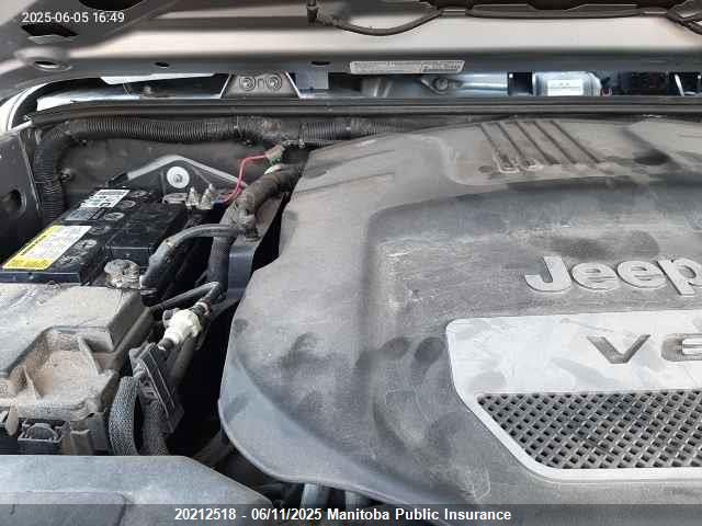 1C4BJWDGXEL177354 Jeep Wrangler Unlimited Sport