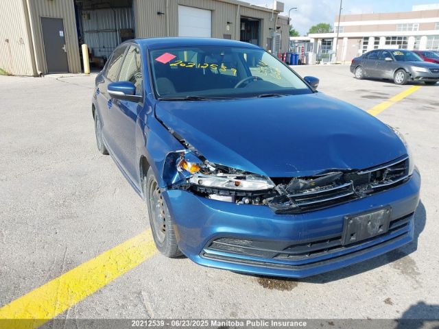 3VW267AJ7GM307435 Volkswagen 2016