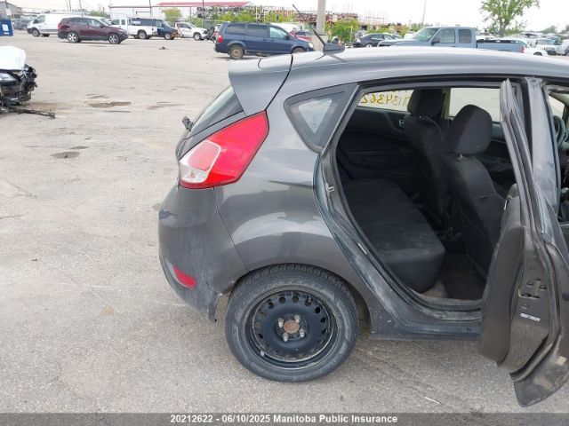 3FADP4EJ9FM134362 Ford FIESTA SE
