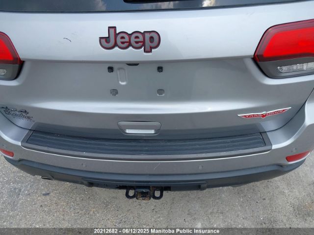1C4RJFLG5HC747197 Jeep Grand Cherokee Trailhawk