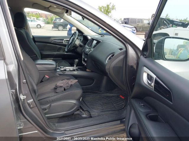 5N1DR2MM6JC633162 Nissan Pathfinder