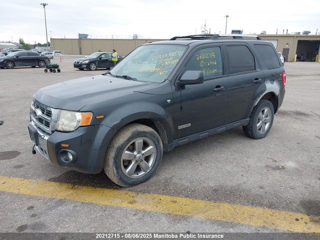 20212715 :رقم المزاد ، 1FMCU94118KC61416 vin ، 2008 Ford Escape Limited V6 مزاد بيع