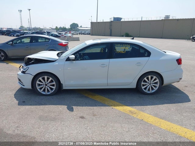 3VWDA7AJ2FM347167 Volkswagen 2015