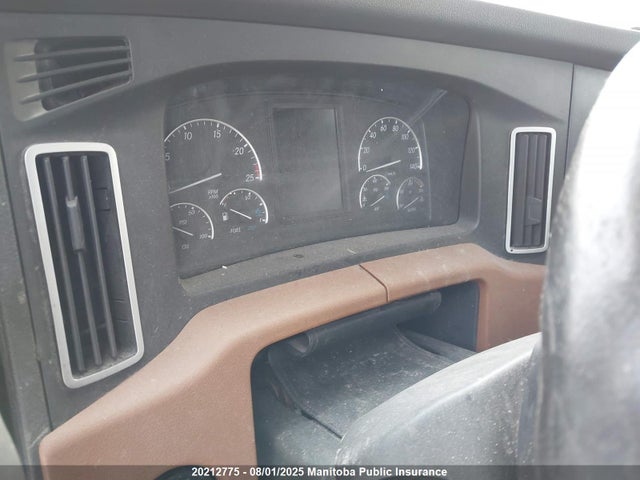 1FUJHHDR4NLMW7649 Freightliner Detroit Diesel Dd15