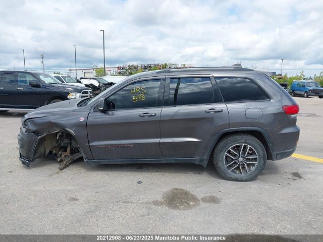 1C4RJFLG9HC747199 Jeep Grand Cherokee