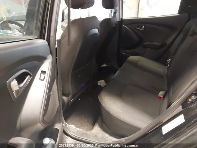Продаж на аукціоні авто 2015 Hyundai Tucson Gl, vin: KM8JTCAFXFU040485, номер лоту: 20212939