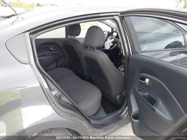 KNADN4A31H6028477 KIA 2017
