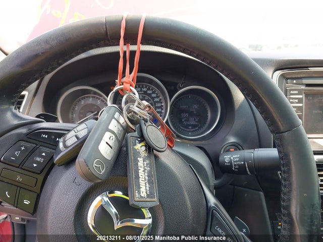 JM1GJ1V5XE1112523 Mazda py