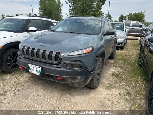 1C4PJMBB0FW555165 Jeep 2015