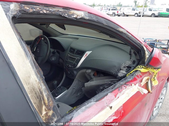 KMHCT4AE2HU287881 Hyundai Accent