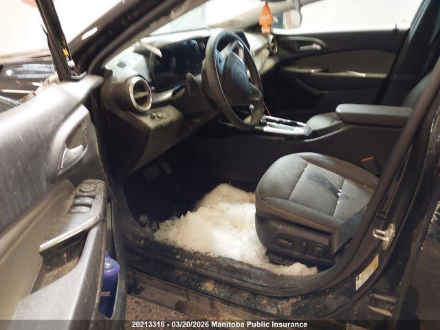KL77LKE25RC135530 Chevrolet Trax Activ