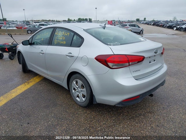 KIA mpi nu 2017 3KPFL4A7XHE145067 Image 3